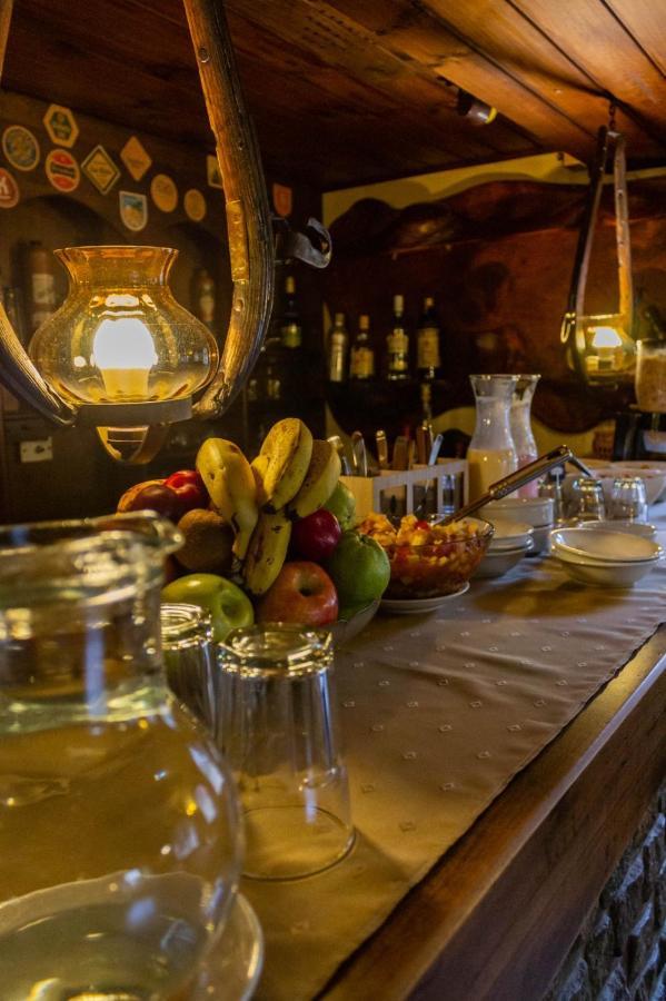 Hosteria La Posta Del Cazador San Martin de los Andes Ngoại thất bức ảnh