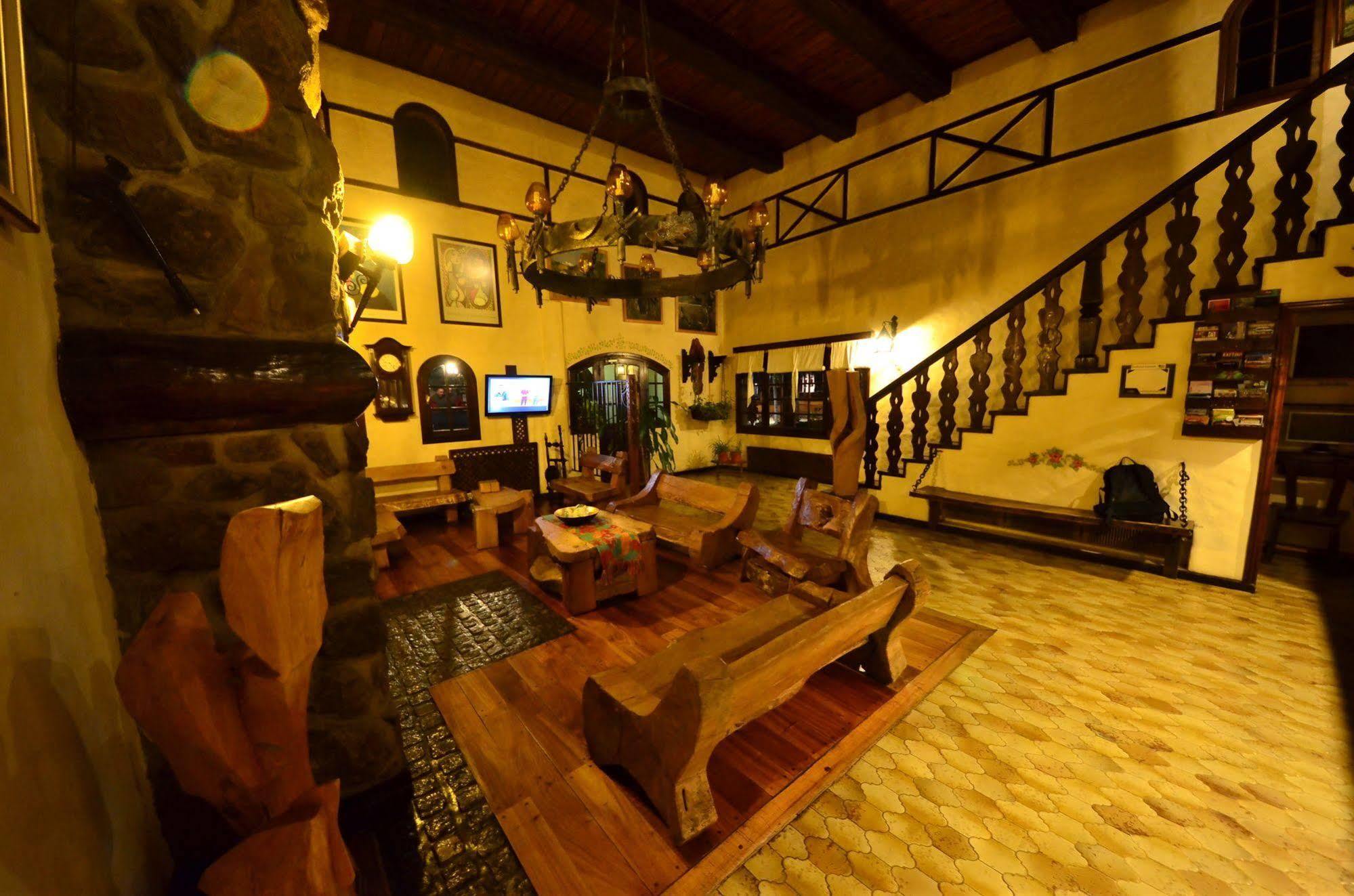 Hosteria La Posta Del Cazador San Martin de los Andes Ngoại thất bức ảnh